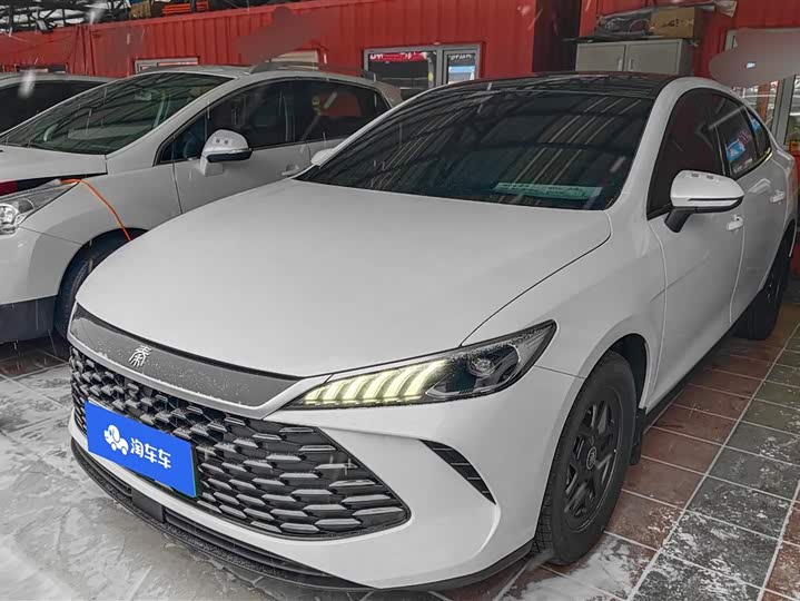 Фото 1 - BYD Qin Plus