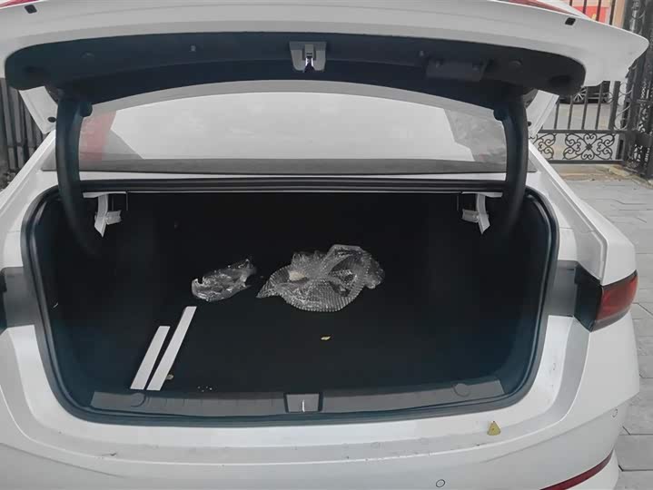 Фото 4 - BYD Qin Plus