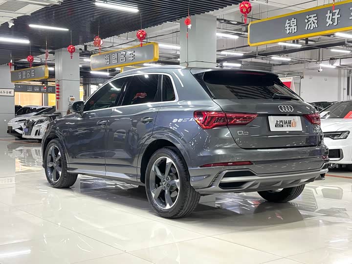 Фото 7 - Audi Q3