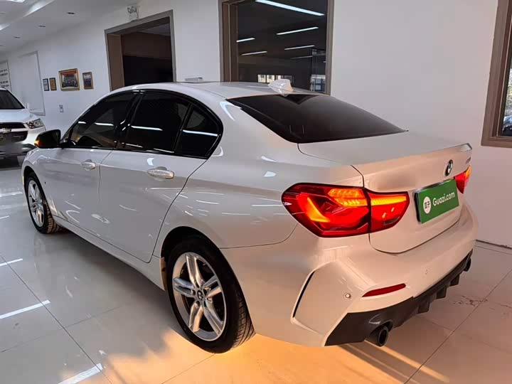 Фото 5 - BMW 1 Series