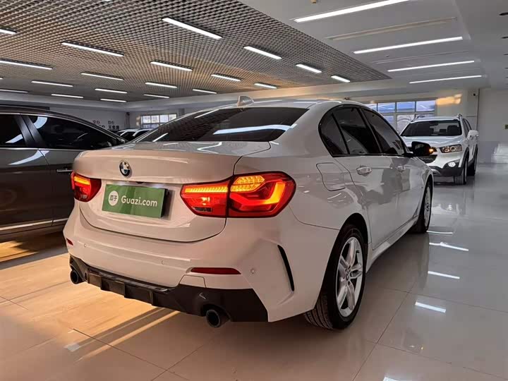 Фото 7 - BMW 1 Series