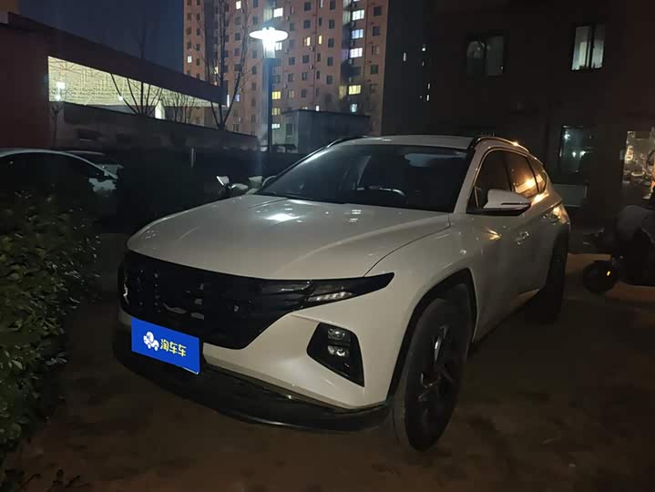 Фото 2 - Hyundai Tucson L