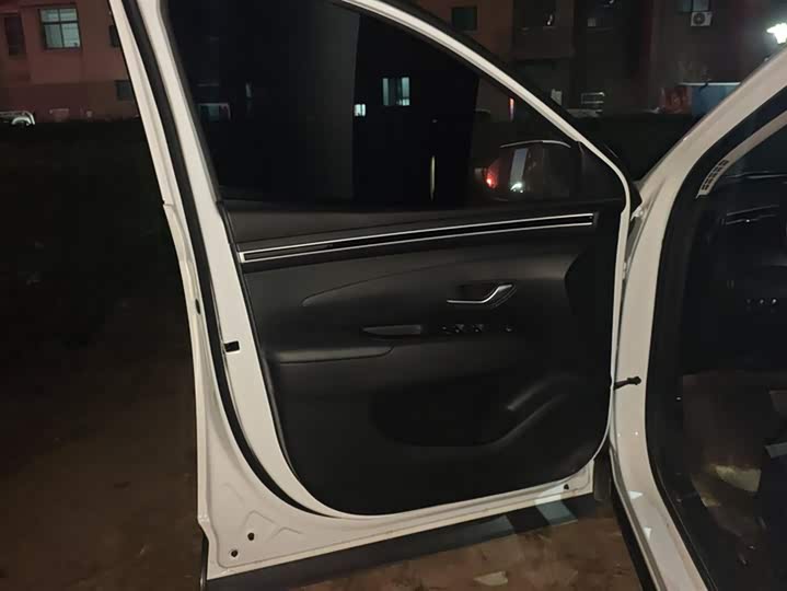 Фото 7 - Hyundai Tucson L