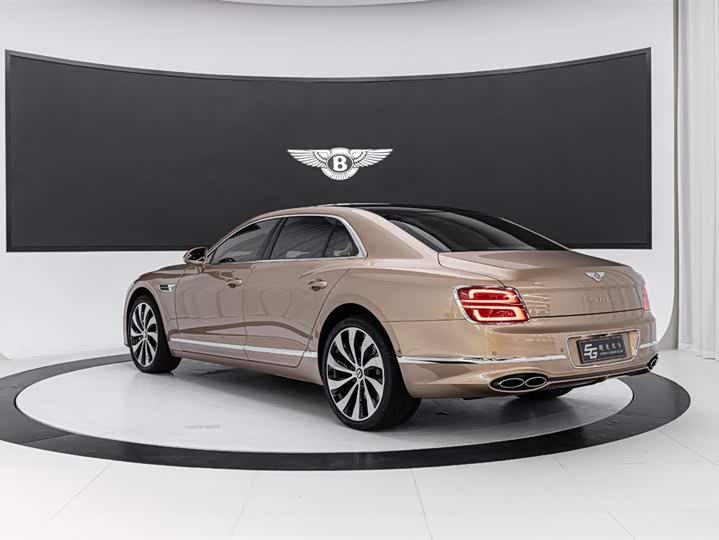 Фото 6 - Bentley Flying Spur