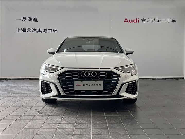 Фото 2 - Audi A3