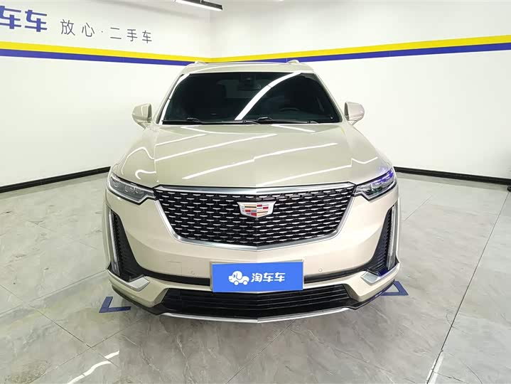 Фото 2 - Cadillac XT6
