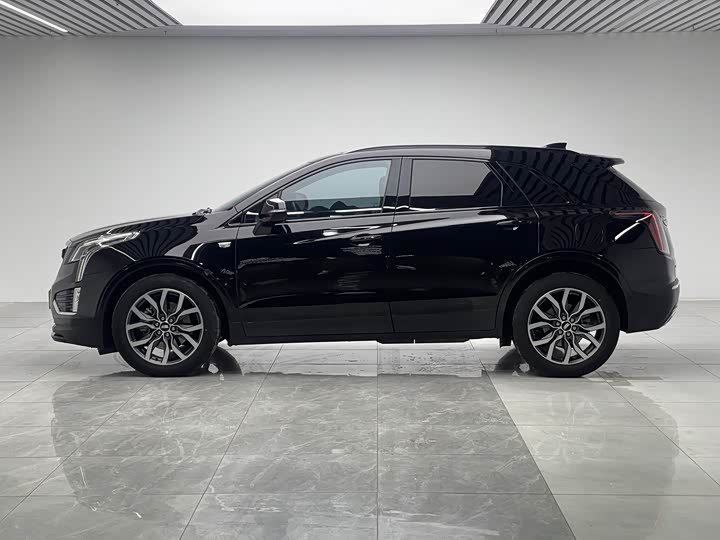 Фото 7 - Cadillac XT5