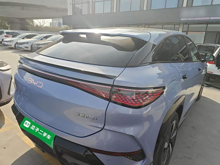 Фото 7 - BYD Sea Lion 07 EV