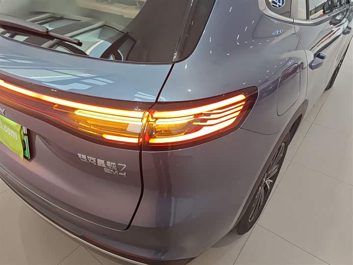 Фото 8 - Geely Galaxy Starship 7