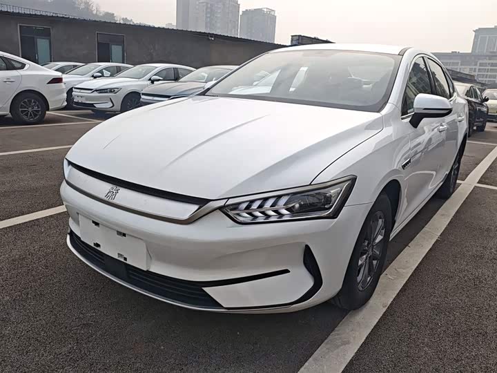 Фото 1 - BYD Qin Plus