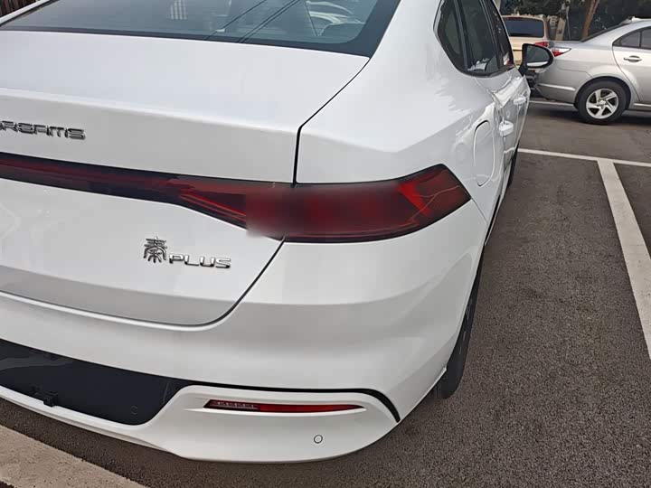 Фото 8 - BYD Qin Plus