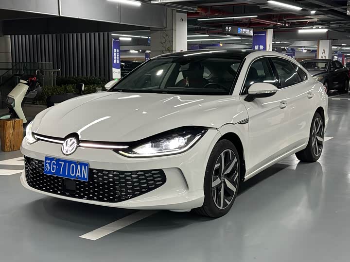 Фото 1 - Volkswagen Lamando L