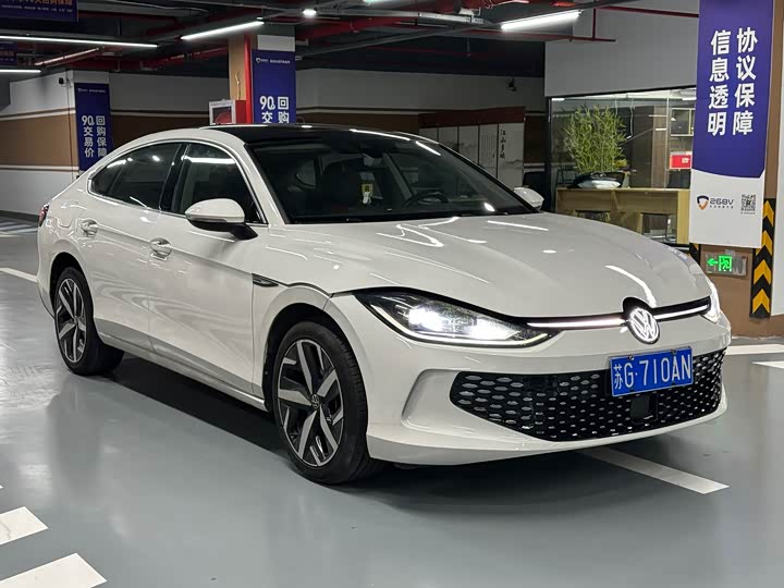 Фото 3 - Volkswagen Lamando L