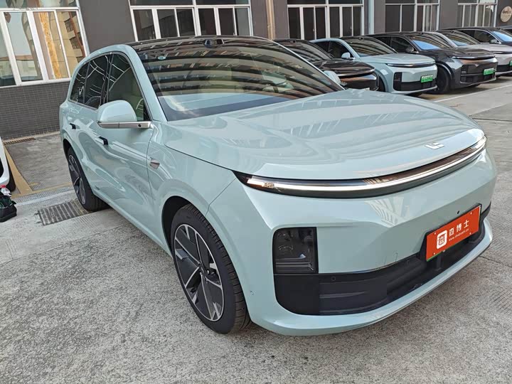 Фото 2 - LiXiang L6