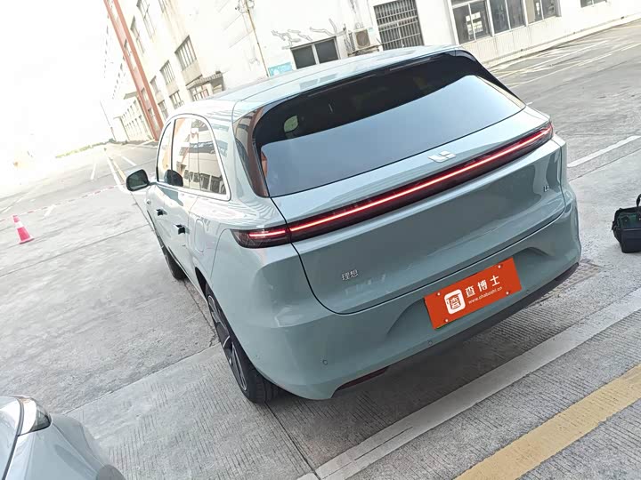 Фото 4 - LiXiang L6