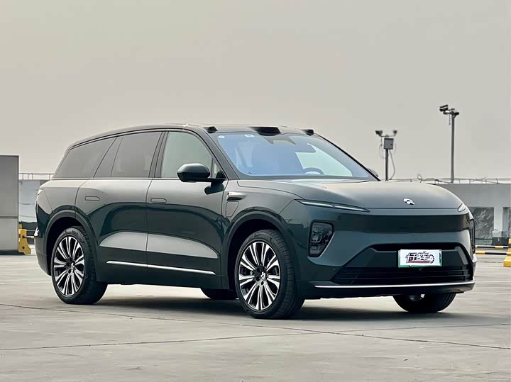 Фото 7 - Nio ES8