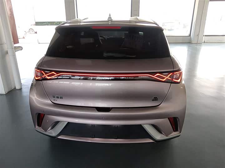 Фото 6 - BYD Dolphin