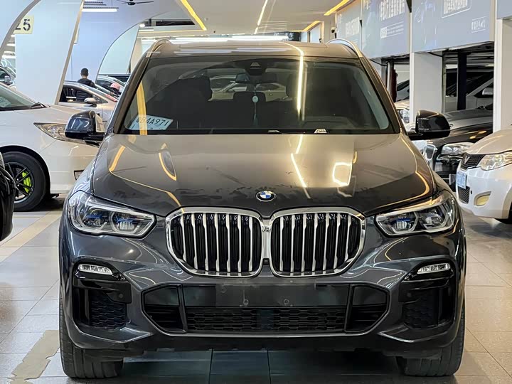 Фото 2 - BMW X5