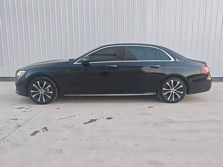 Фото 2 - Mercedes-Benz E-Class Hybrid