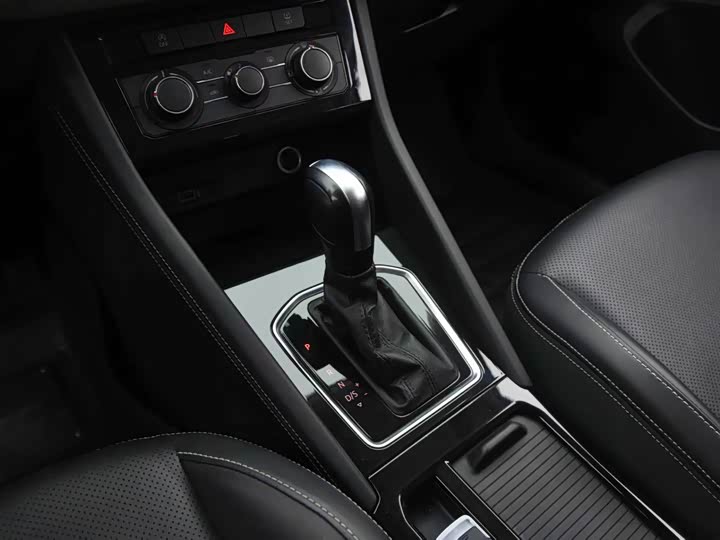 Фото 9 - Jetta VS5