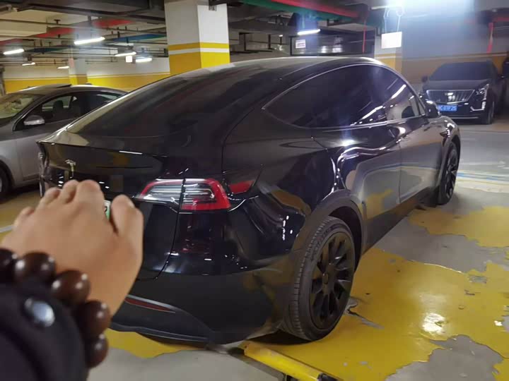 Фото 5 - Tesla Model Y