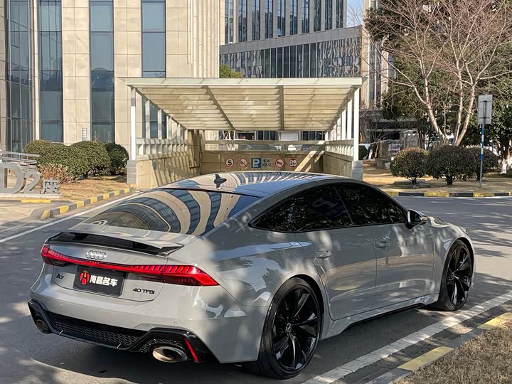 Фото 6 - Audi RS 7