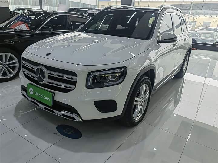 Фото 1 - Mercedes-Benz GLB-Class