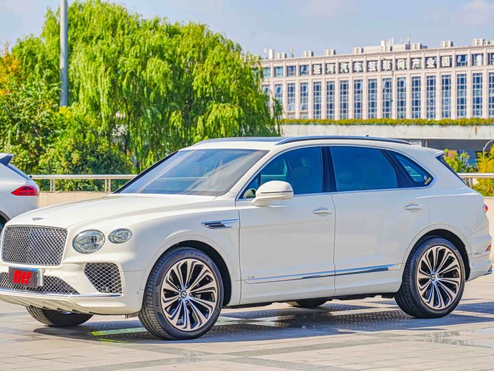 Фото 1 - Bentley Bentayga