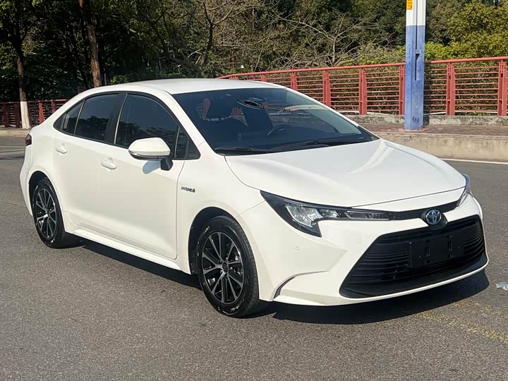 Фото 3 - Toyota Levin