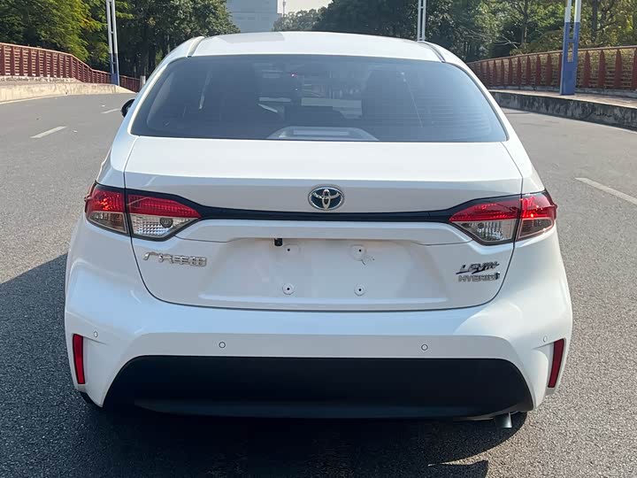 Фото 5 - Toyota Levin