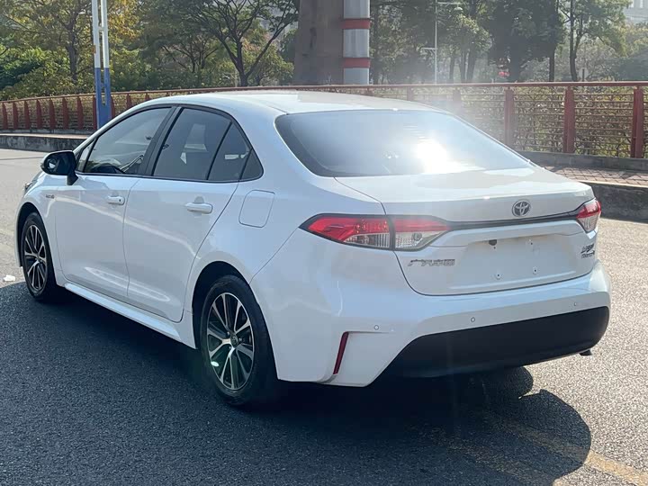 Фото 6 - Toyota Levin