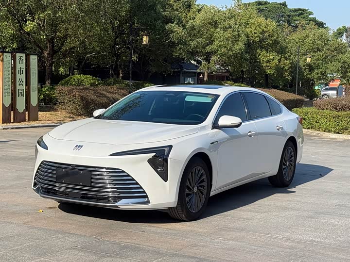 Фото 1 - Buick LaCrosse