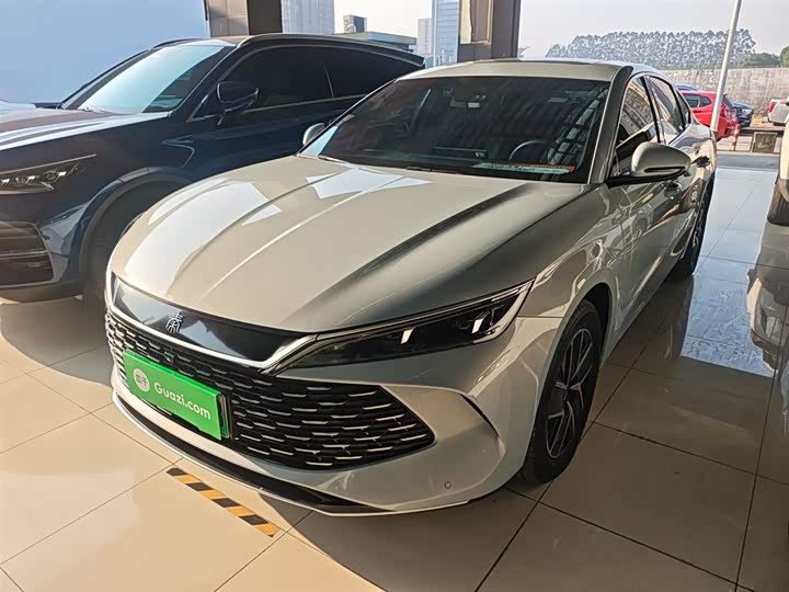 Фото 1 - BYD Qin L
