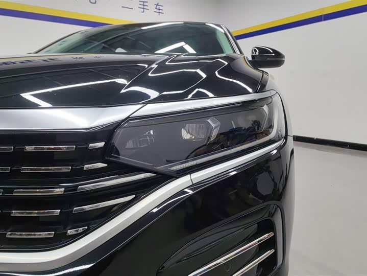 Фото 5 - Volkswagen Passat