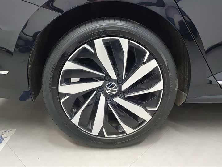 Фото 6 - Volkswagen Passat