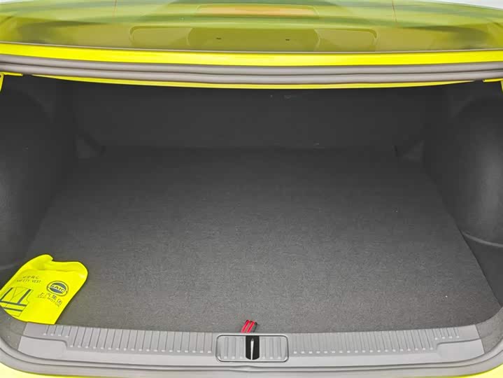 Фото 8 - MG Motor 5 Scorpio