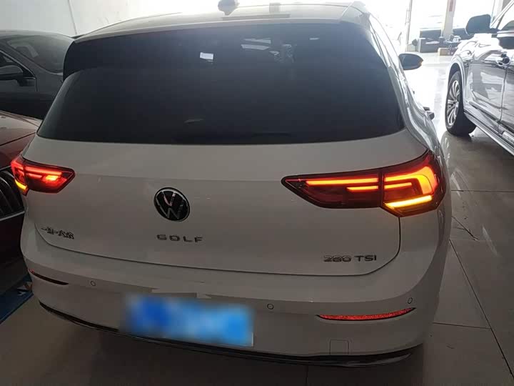 Фото 6 - Volkswagen Golf