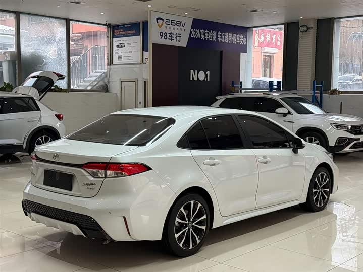 Фото 4 - Toyota Levin