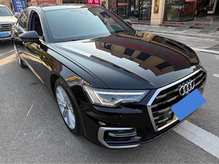 Фото 3 - Audi A6L