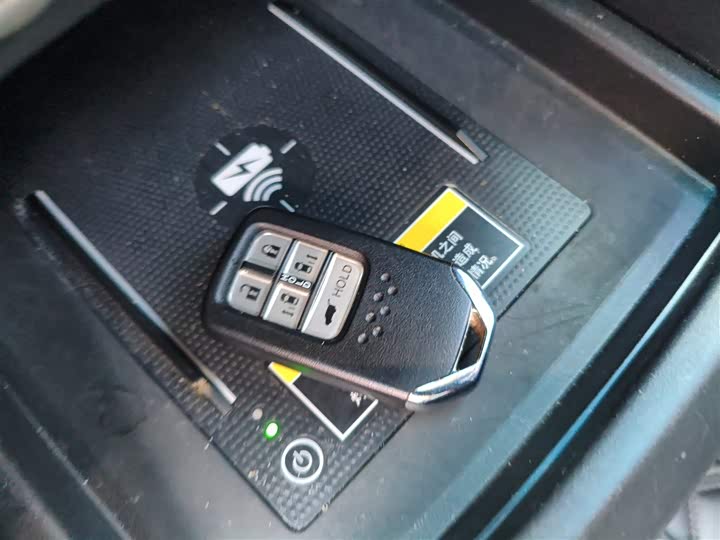 Фото 9 - Honda Odyssey