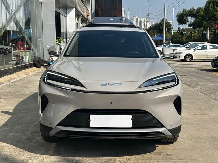 Фото 2 - BYD Sea Lion 07 DM-i Hybrid