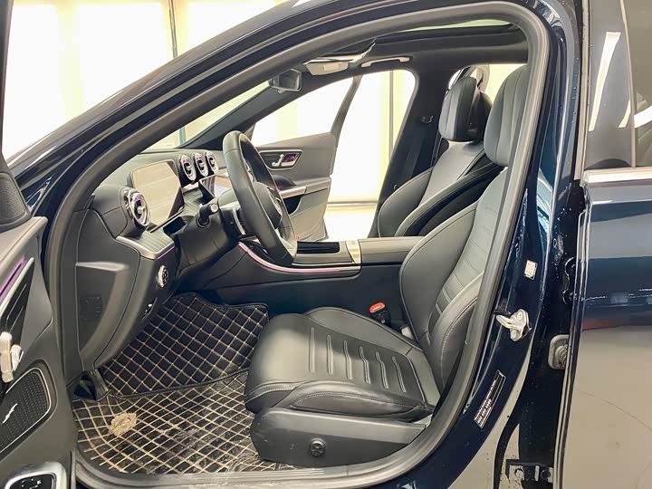 Фото 5 - Mercedes-Benz C-Class