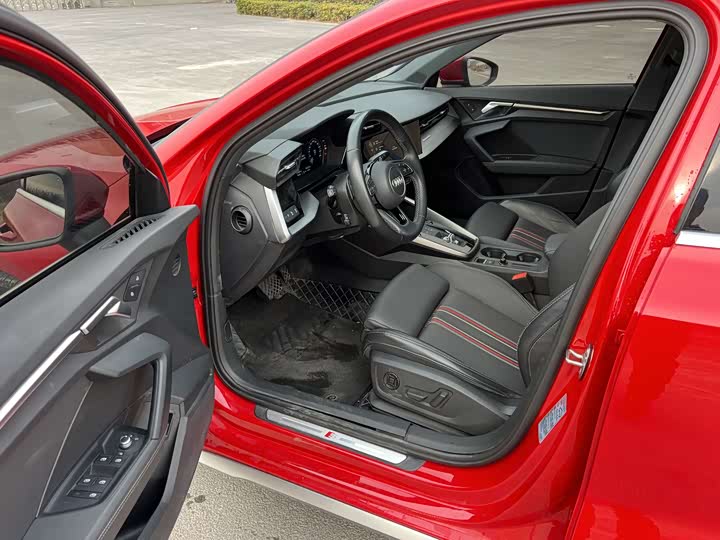 Фото 9 - Audi A3