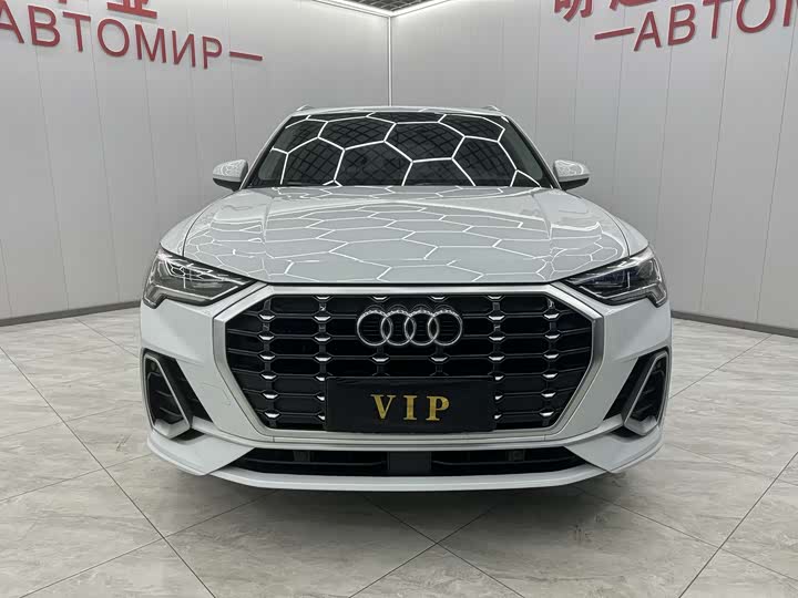 Фото 3 - Audi Q3