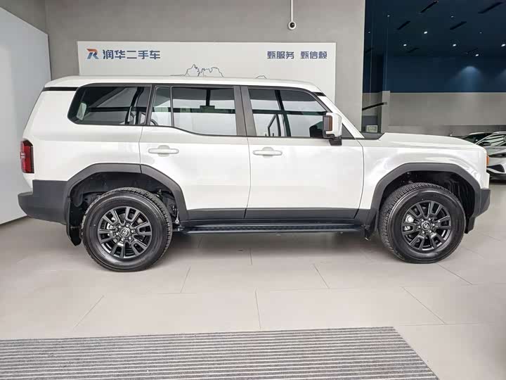 Фото 3 - Toyota Prado