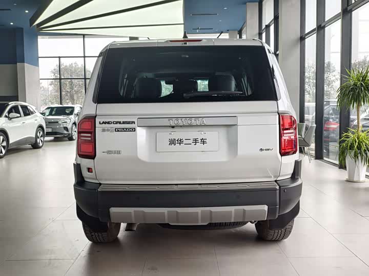 Фото 4 - Toyota Prado