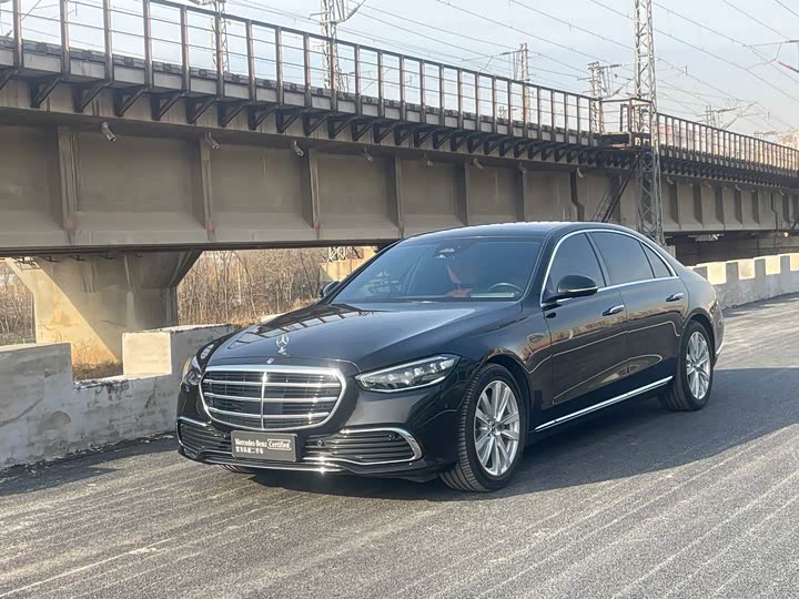 Фото 1 - Mercedes-Benz S-Class