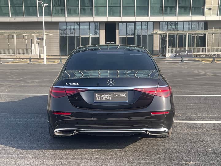 Фото 8 - Mercedes-Benz S-Class