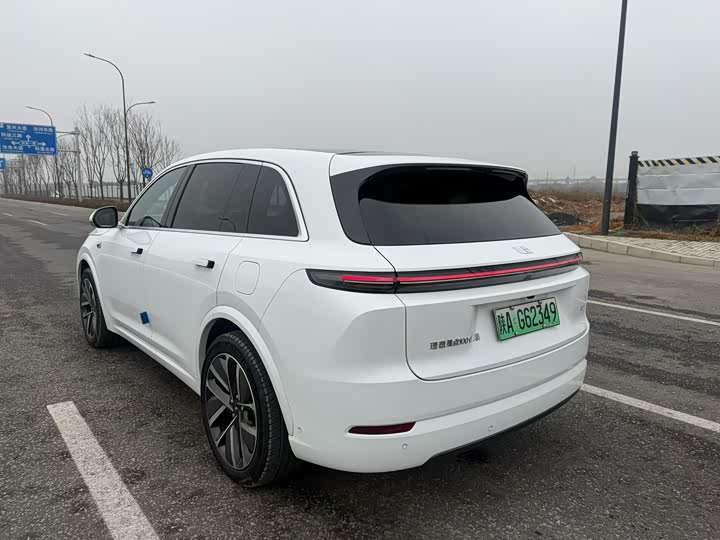 Фото 7 - LiXiang L7