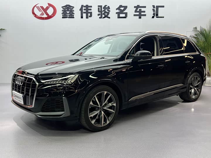 Фото 2 - Audi Q7